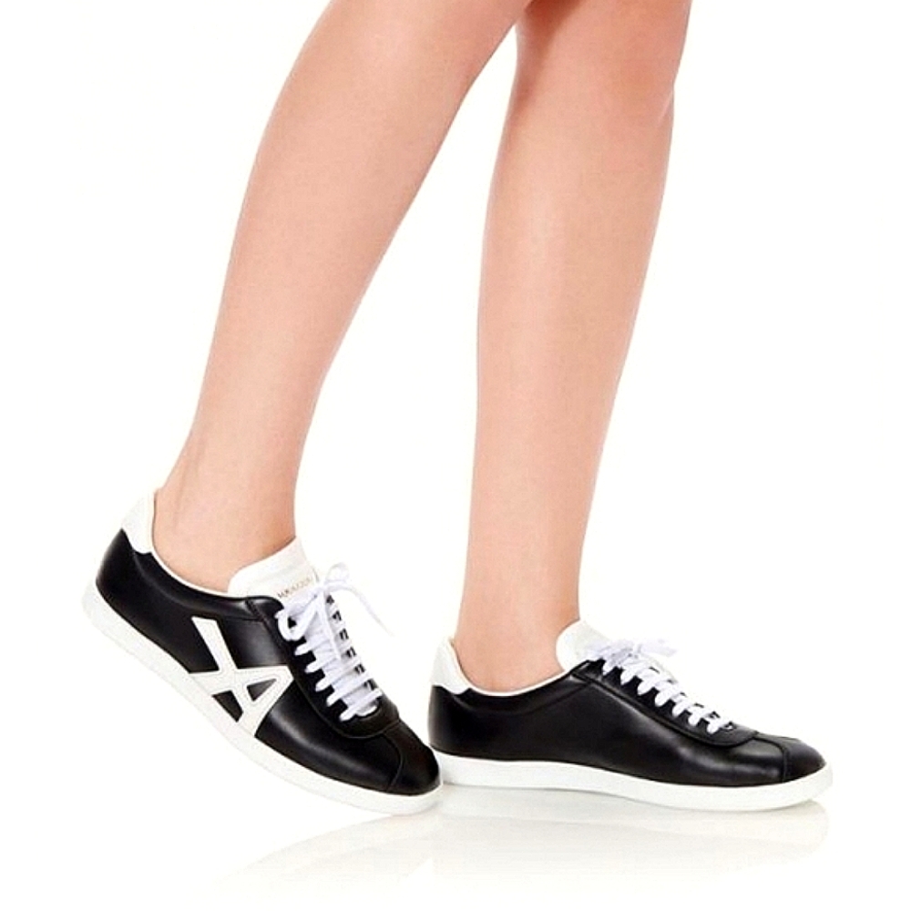 🆕️ Aquazzura The A Sneakers Black White 9.5 Preppy Streetwear Skater Minimalist - Picture 5 of 13